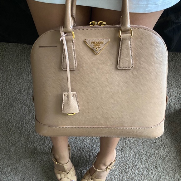 Prada saffiano nude bag - Picture 2 of 11